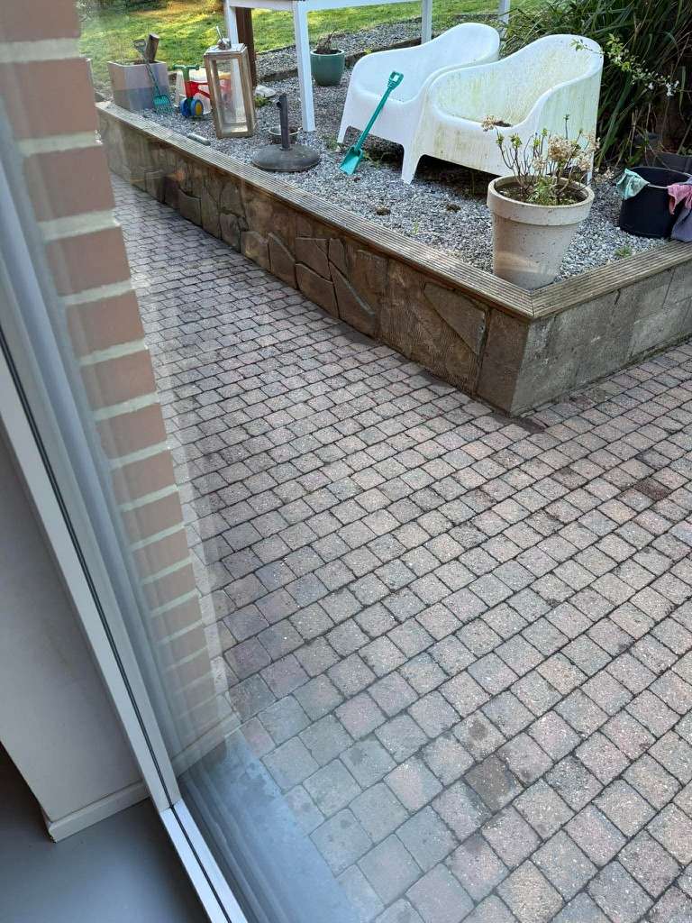 Dalle béton avant nettoyage